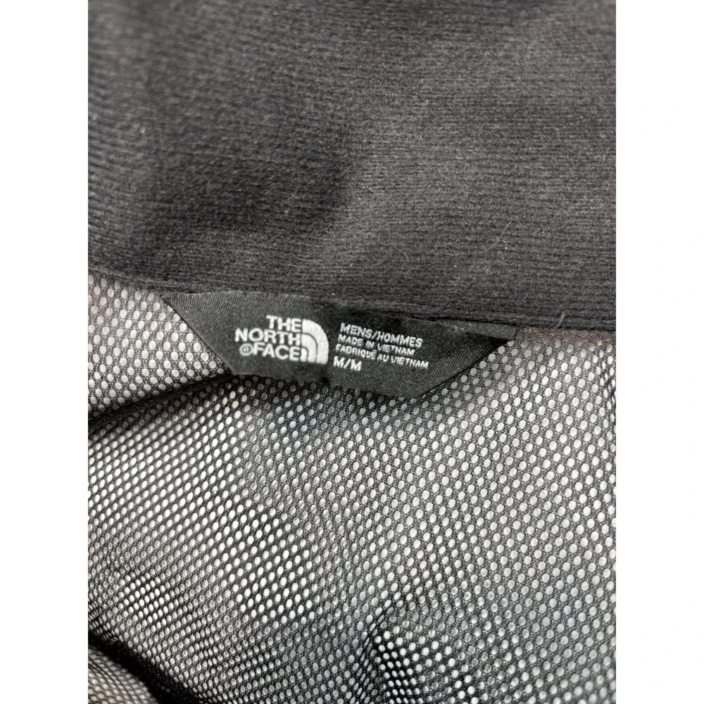 The North Face Mens DryVent Rain Jacket Gray Hooded Windbreaker Shell